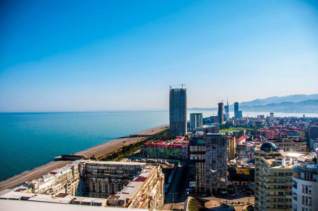 Sea View Apartment Near To The Dancing And Music Fountains Batumi Exteriér fotografie