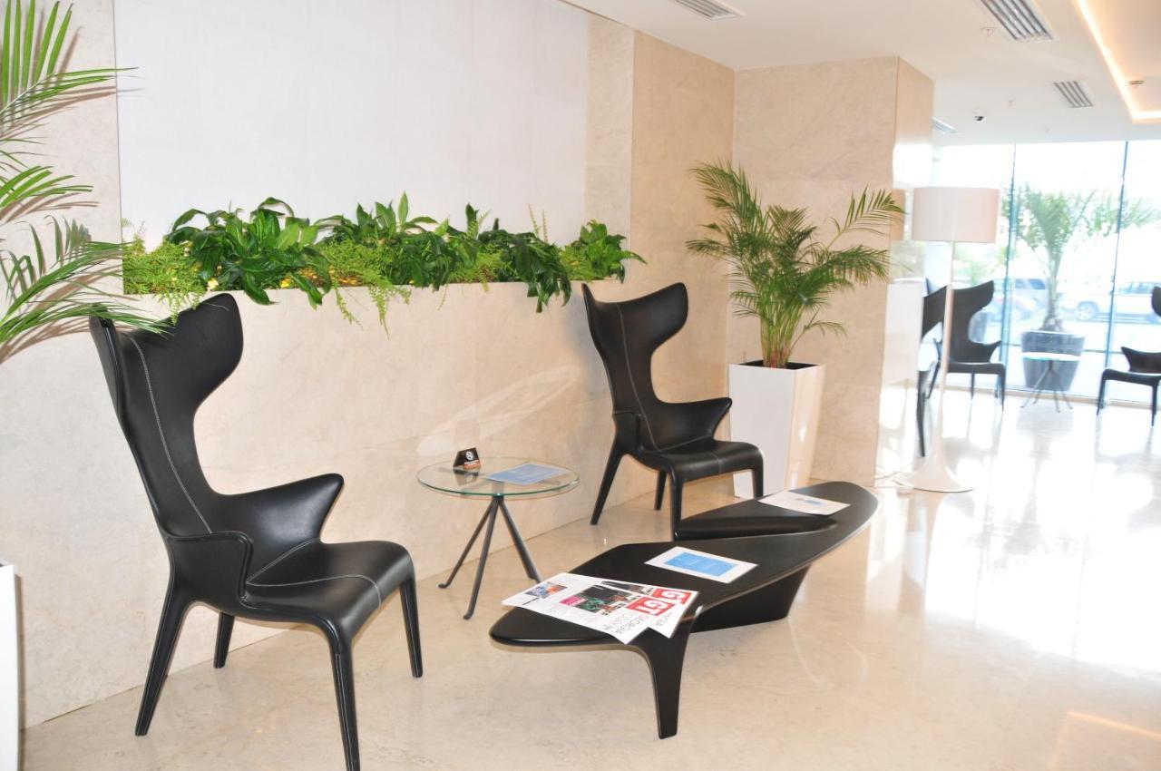 Sea View Apartment Near To The Dancing And Music Fountains Batumi Exteriér fotografie